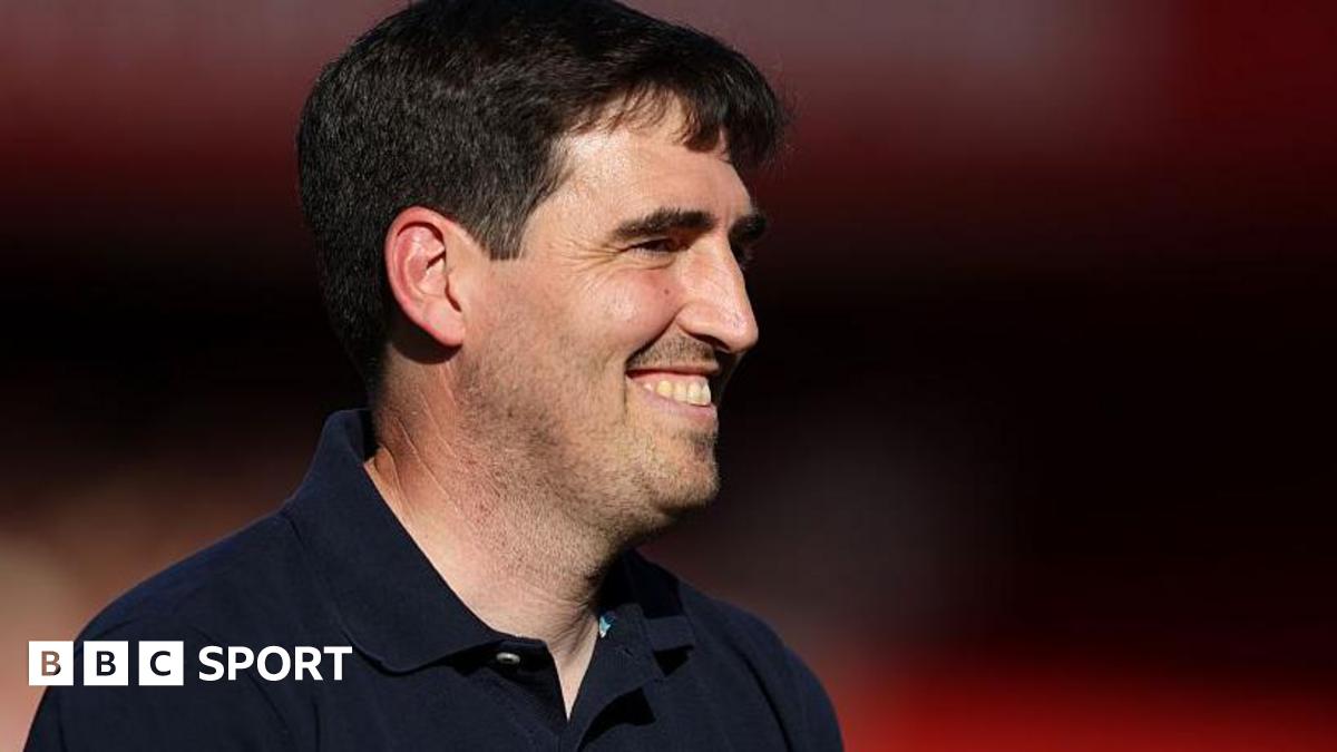 The Contradictions of Slot’s Tenure and the Emotional Divide at Liverpool