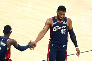 How the Cavs' Collapse Began: A Timeline of Self-Inflicted Wounds