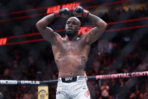 The Lightweight Addition: McGregor vs. Holloway