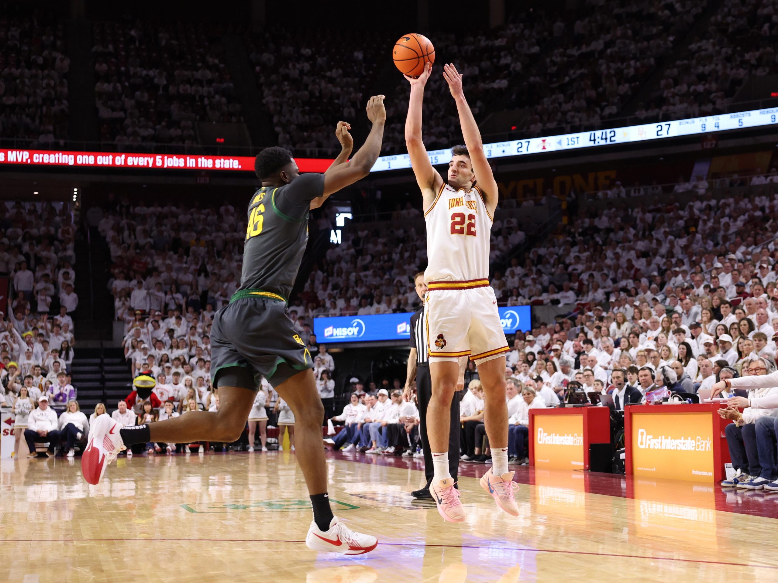 A Major Recruiting Win for Mark Pope