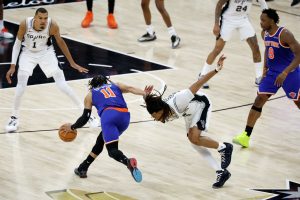 NYPD Reports Officer Assault, 26 Arrests After Chaotic Knicks Watch Party