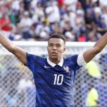 The Azteca Crucible: Mexico vs. England