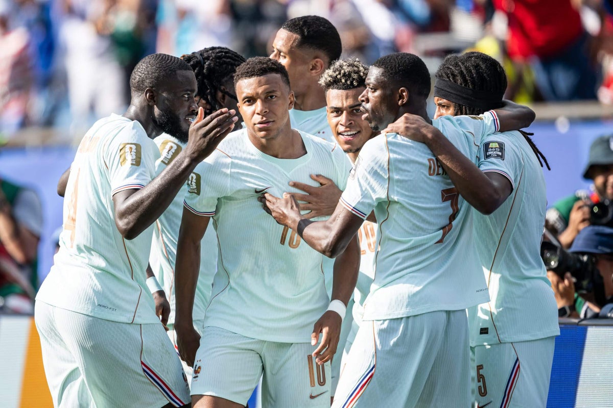 Didier Deschamps’ Defensive Strategy and Attacking Depth