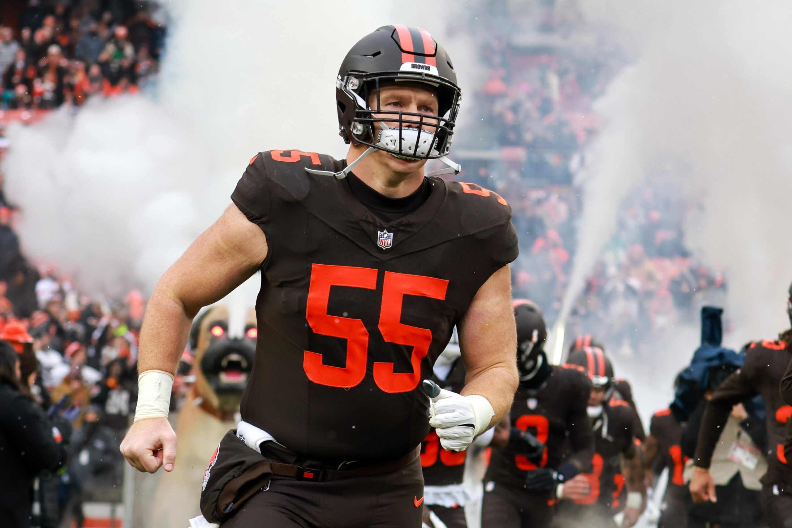 Ethan Pocic Agrees to One-Year Deal With Ravens