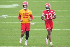 Chiefs Conclude Training Camp as Mahomes Clears Knee Hurdle