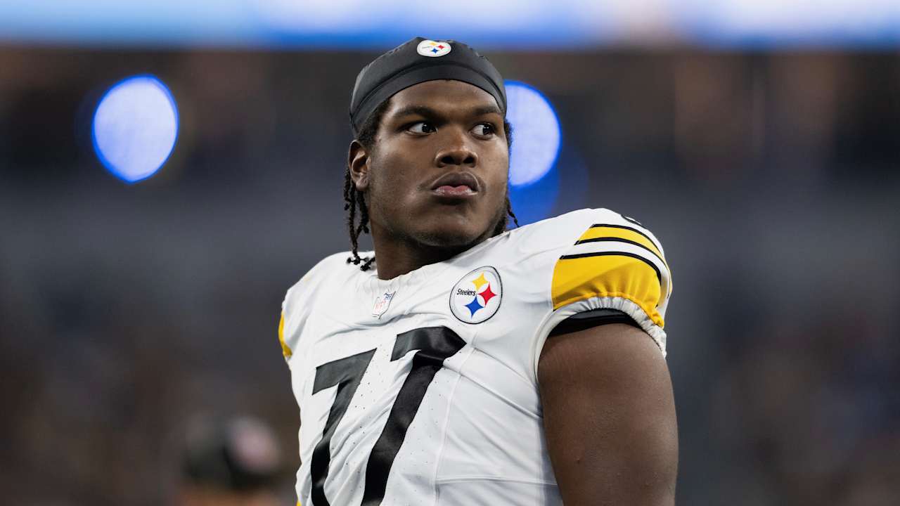 Cowboys Trade for Broderick Jones to Compete With Terence Steele at RT