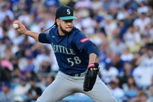 Seattle Mariners starting pitcher Luis Castillo (58) throws a pitch against the Los Angeles Dodgers during the first inning