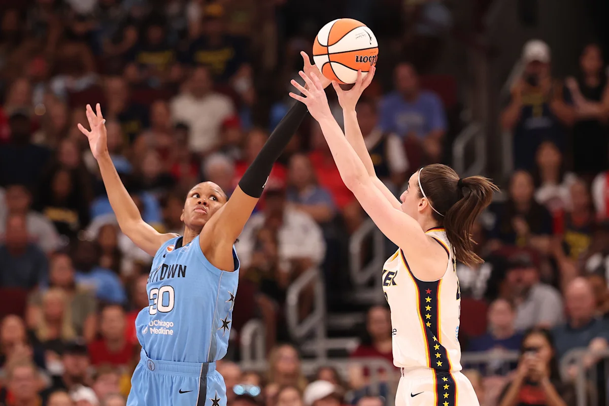 Indiana Fever Defeat Chicago Sky 90-86 Behind Clark and Mitchell