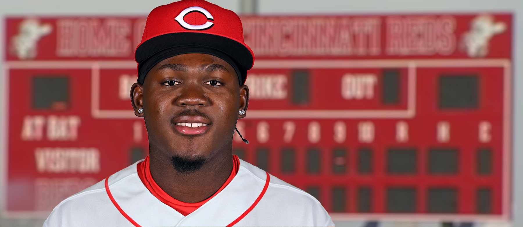 Reds Call Up Outfielder Héctor Rodríguez for Major League Debut