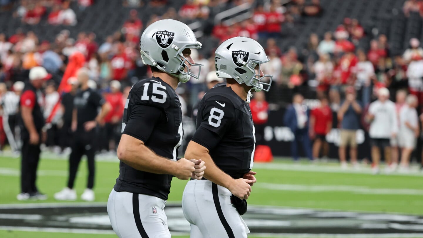 San Francisco 49ers v Las Vegas Raiders