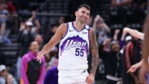 Knicks signing forward John Konchar to one-year deal