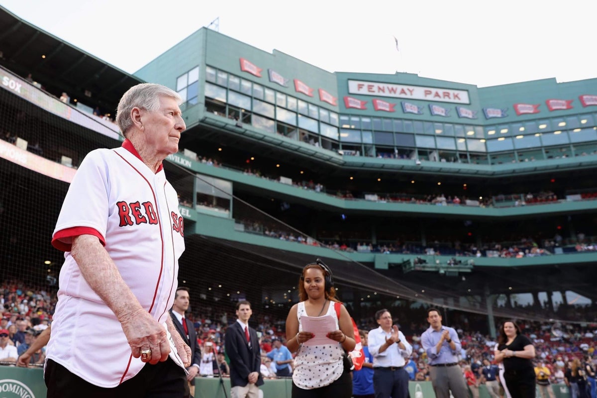 Joe Morgan, Former Red Sox Manager and Hall of Famer, Dies at 95