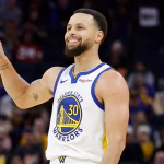 Stephen Curry, Warriors agree on 2-year contract extension