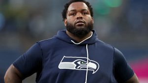 Seattle Seahawks Place Guard Anthony Bradford on Injured Reserve