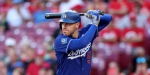 Freddie Freeman Works Through Knee Tendinitis and Swing Adjustments