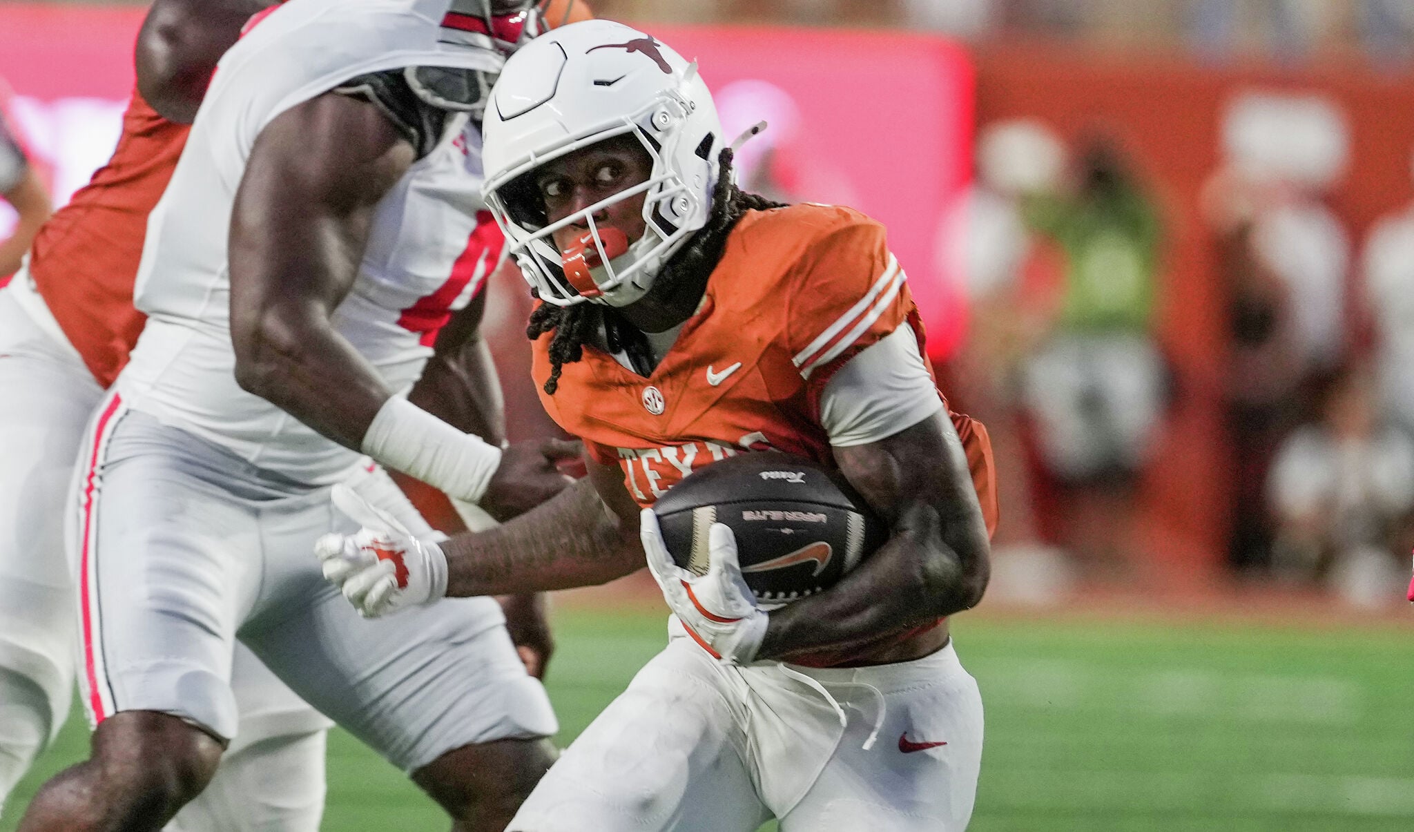 Texas Stuns Ohio State With Fourth-Quarter Comeback in Week 2