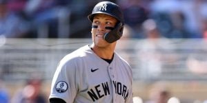 Aaron Judge Placed on Injured List by Yankees With Calf Strain