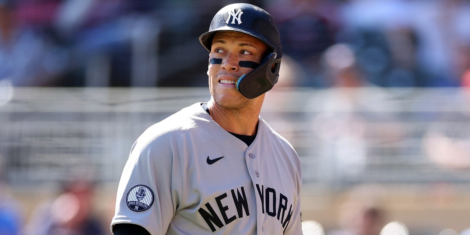 Aaron Judge Placed on Injured List by Yankees With Calf Strain