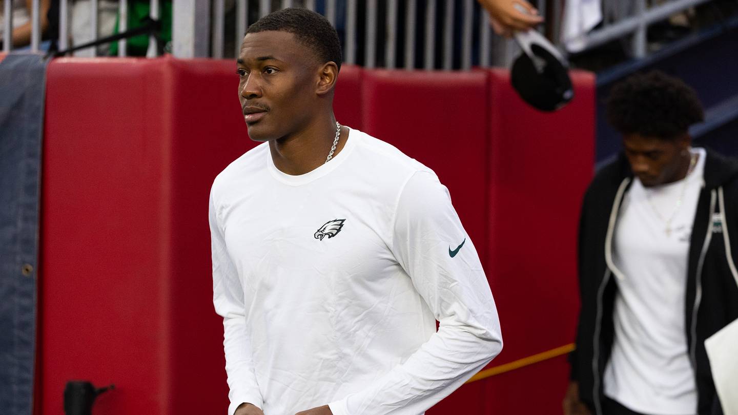 DeVonta Smith Unlikely To Play For Eagles Against Rams Due To Injury