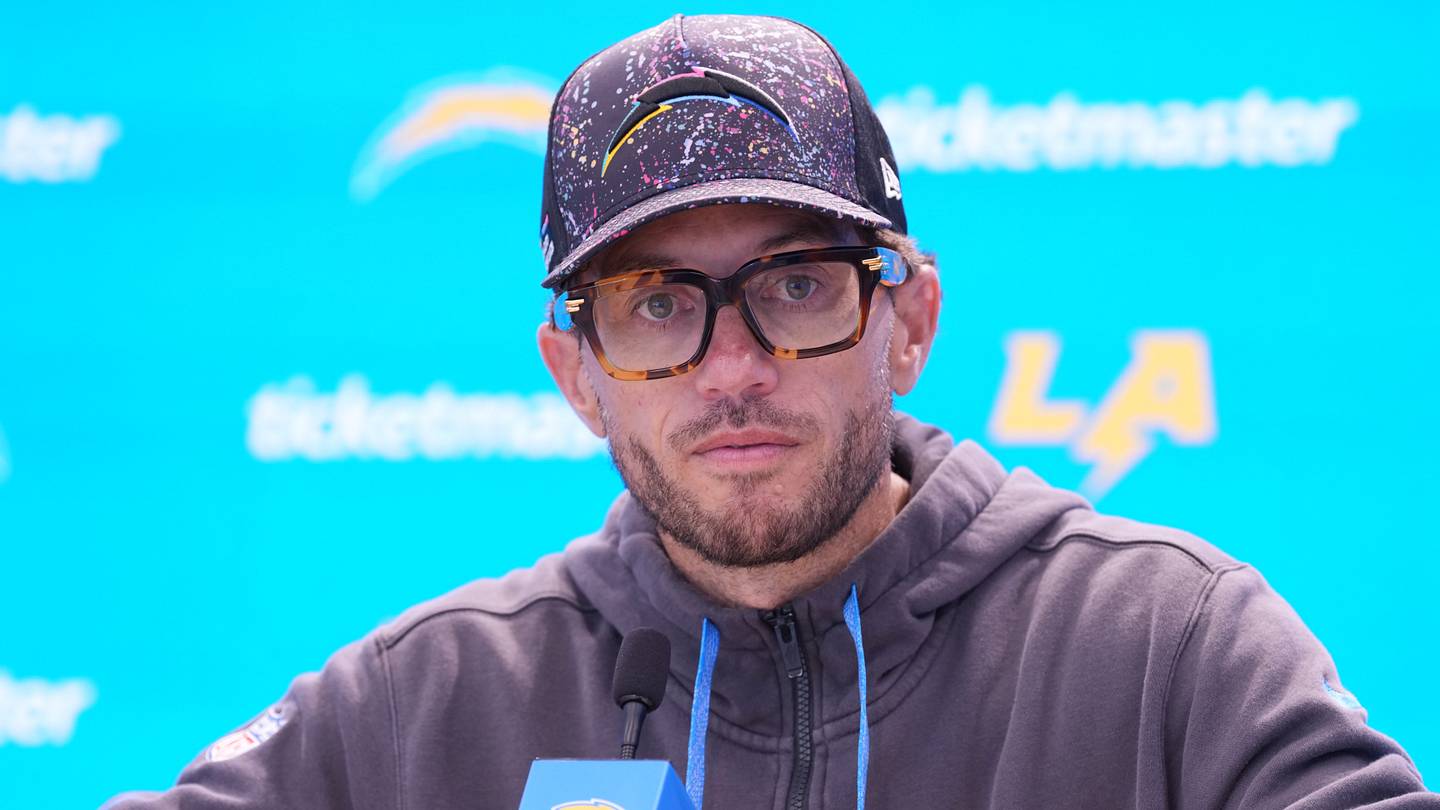 Jim Harbaugh Weighs Future of Chargers Offensive Coordinator Mike McDaniel