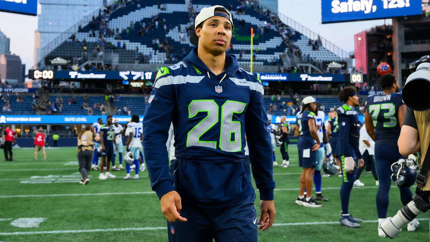 Seahawks Activate Zach Charbonnet From PUP List Ahead of Chiefs Game