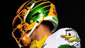 Oregon Unveils Week 8 Uniforms for Illinois Matchup