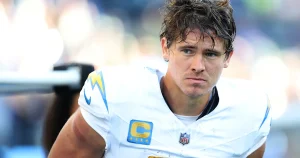 Seattle Seahawks Defeat Los Angeles Chargers 30-23 in NFL Game