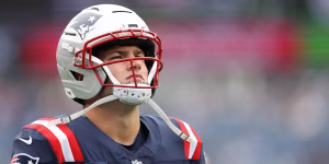 Drake Maye Looked Like Tom Brady’s Heir. Now, He’s a Disaster