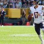 Green Bay Packers Rout Chicago Bears 31-7 Behind Jordan Love