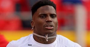 Sources: Chiefs Explore Tyreek Hill Reunion After Wide Receiver Injuries
