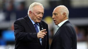 Jones a trade deadline buyer, respect Lurie, Texans D mess, Ravens COY flub, reason JD Vance right on Bengals